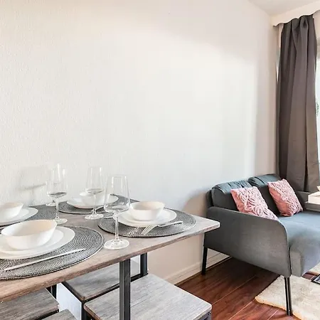 Urban Oasis, 15 Minutes From Strasbourg Historic Centre Apartment Hoenheim