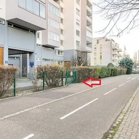 - Strasbourg - Tram - Parking Gratuit - Institutions Europeennes Διαμέρισμα *